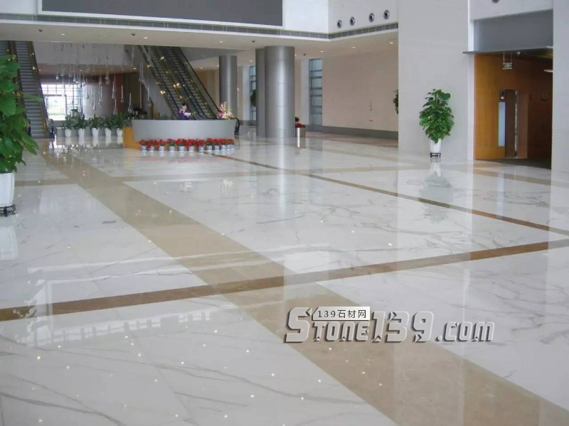 雪花白大理石經(jīng)典裝飾設(shè)計(jì)案例-感受奢華紋理之美