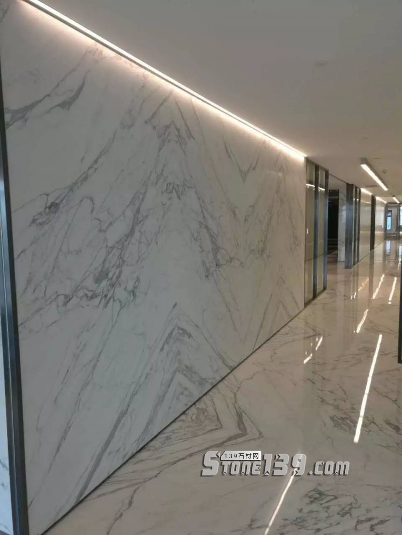 雪花白大理石經(jīng)典裝飾設(shè)計(jì)案例-感受奢華紋理之美