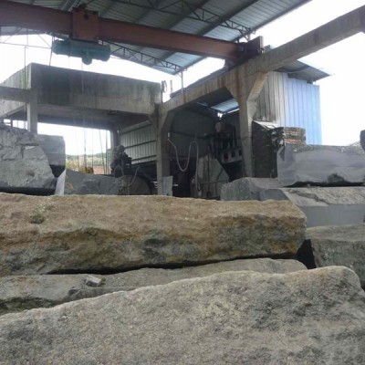 老礦福鼎黑原石方料