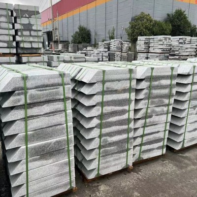 芝麻灰樹池石 樹圍石 轉角路沿石材