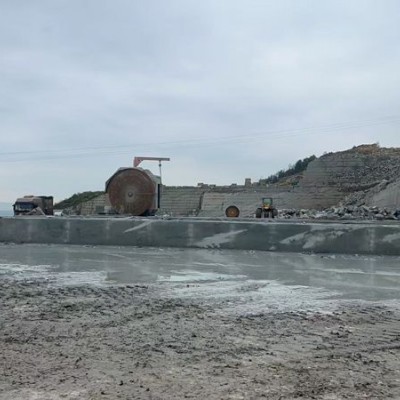 四川達州青石礦山